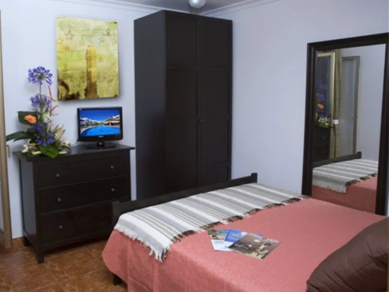Hotel Adonis Capital Santa Cruz de Tenerife 2*,  Spain