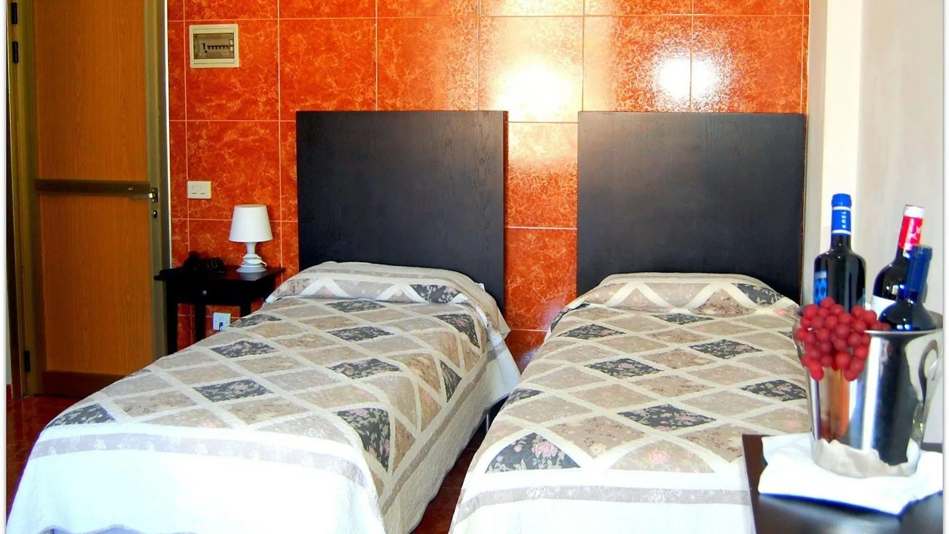 **  Hotel Adonis Capital Santa Cruz de Tenerife Hiszpania